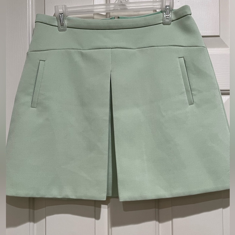 MINT GREEN J CREW A-LINE MINI SKIRT WITH FRONT POCKETS, AND BOX PLEAT SIZE 10 - Picture 4 of 10